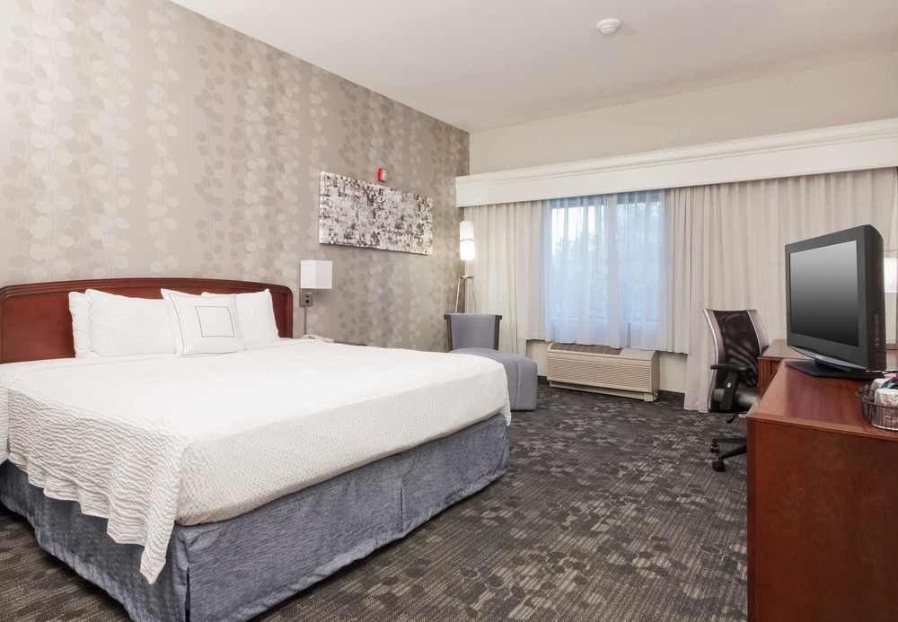 Courtyard By Marriott Palmdale Hotel Ngoại thất bức ảnh