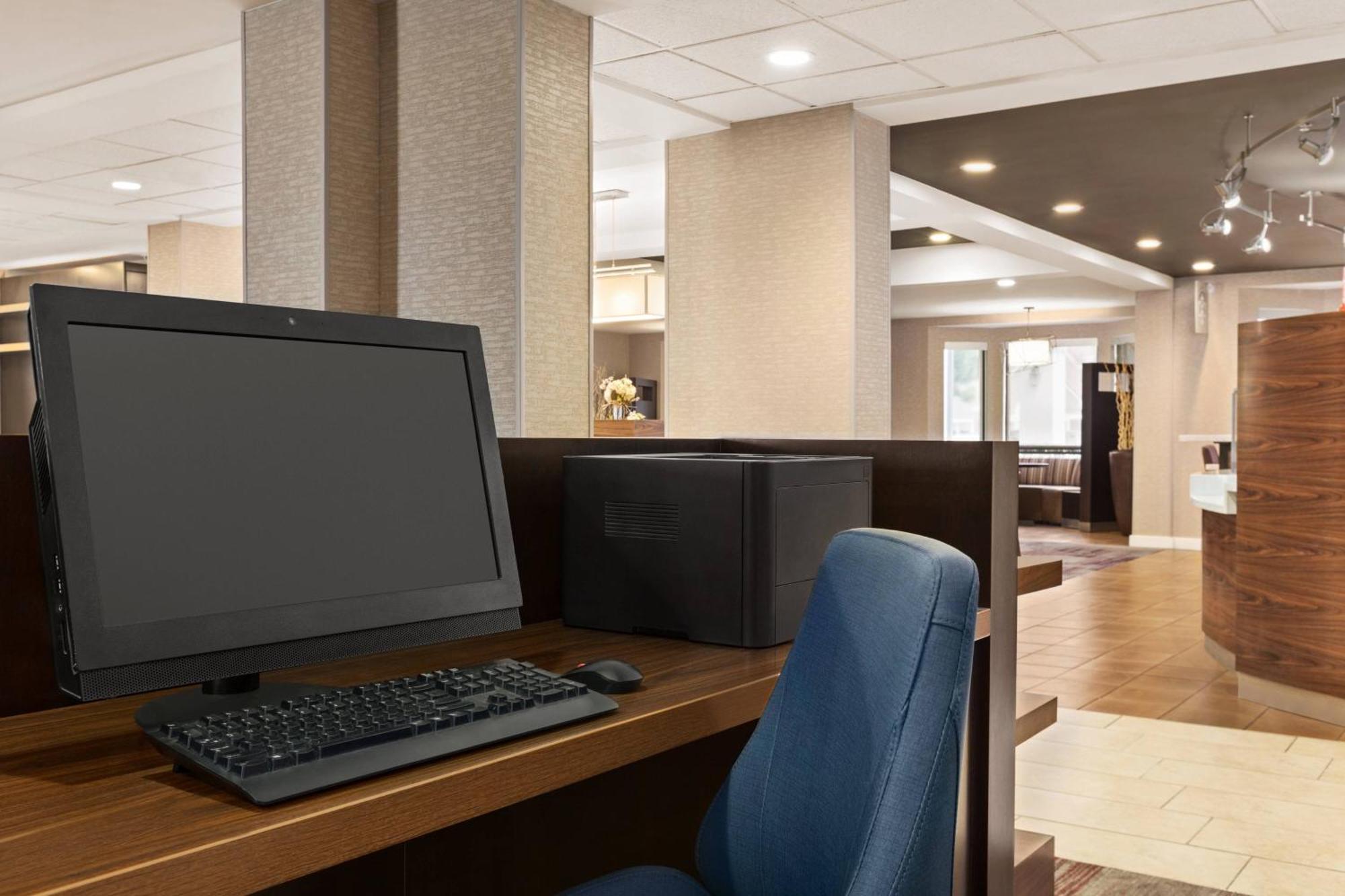 Courtyard By Marriott Palmdale Hotel Ngoại thất bức ảnh