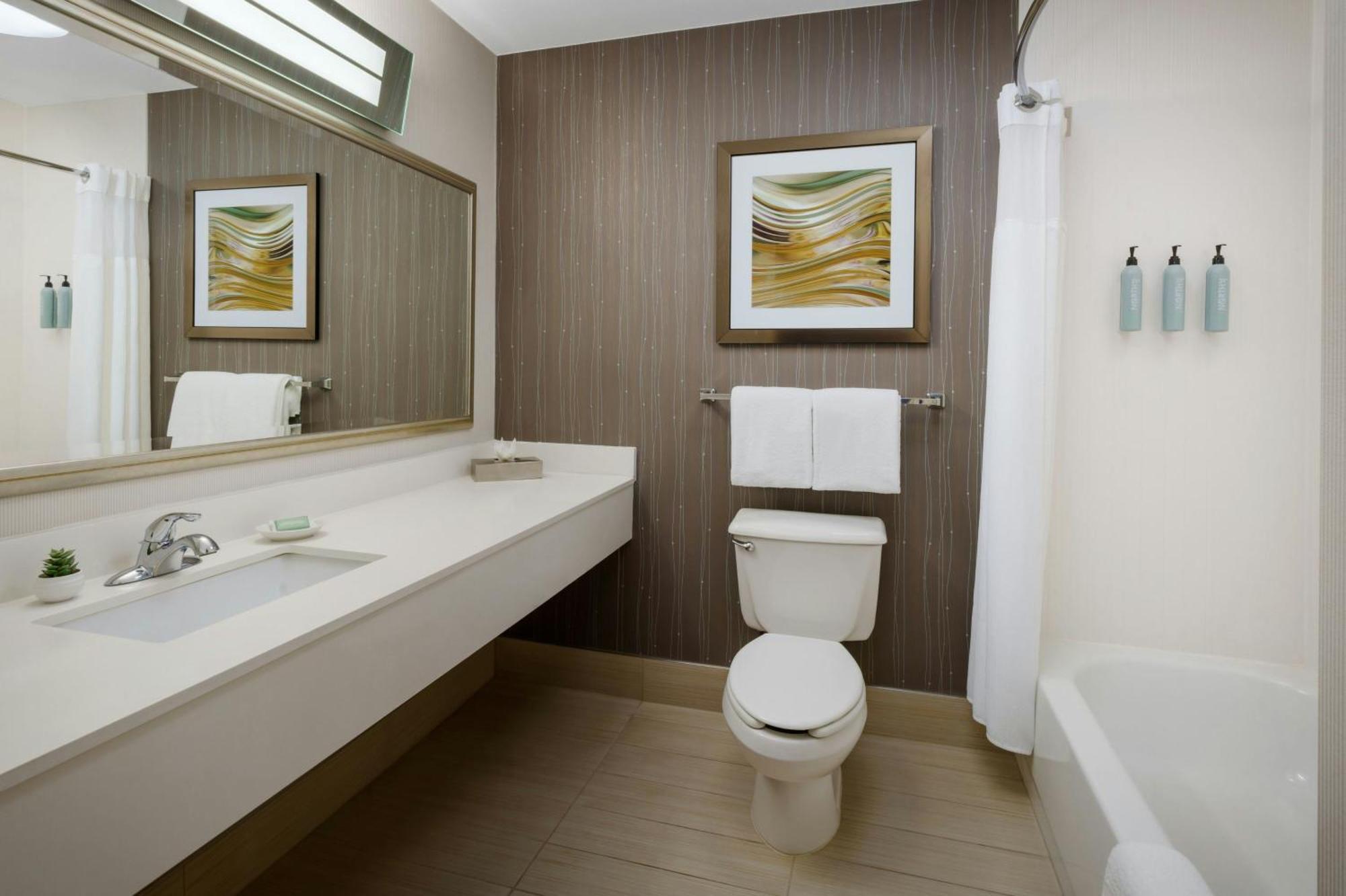 Courtyard By Marriott Palmdale Hotel Ngoại thất bức ảnh
