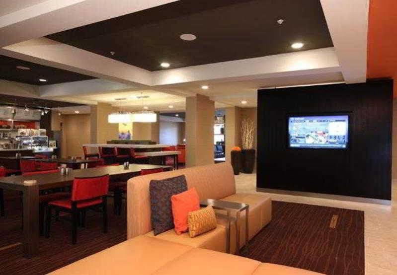 Courtyard By Marriott Palmdale Hotel Ngoại thất bức ảnh